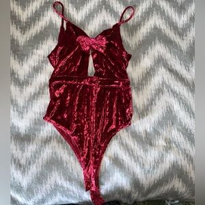 Forever 21 Women's Burgundy Velour Bodysuit size M